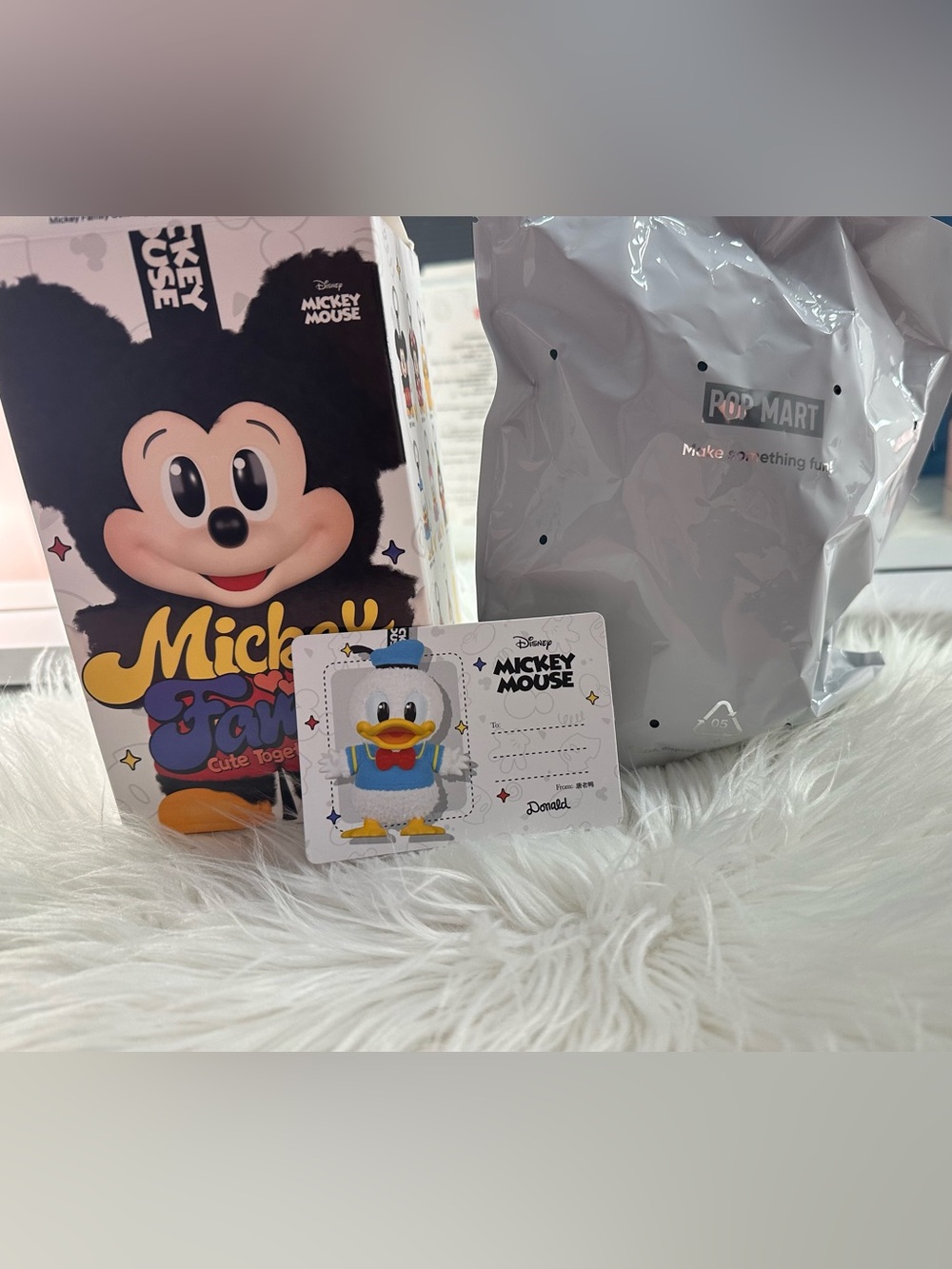 Pop Mart Mickey Family-Donald Duck Keychain